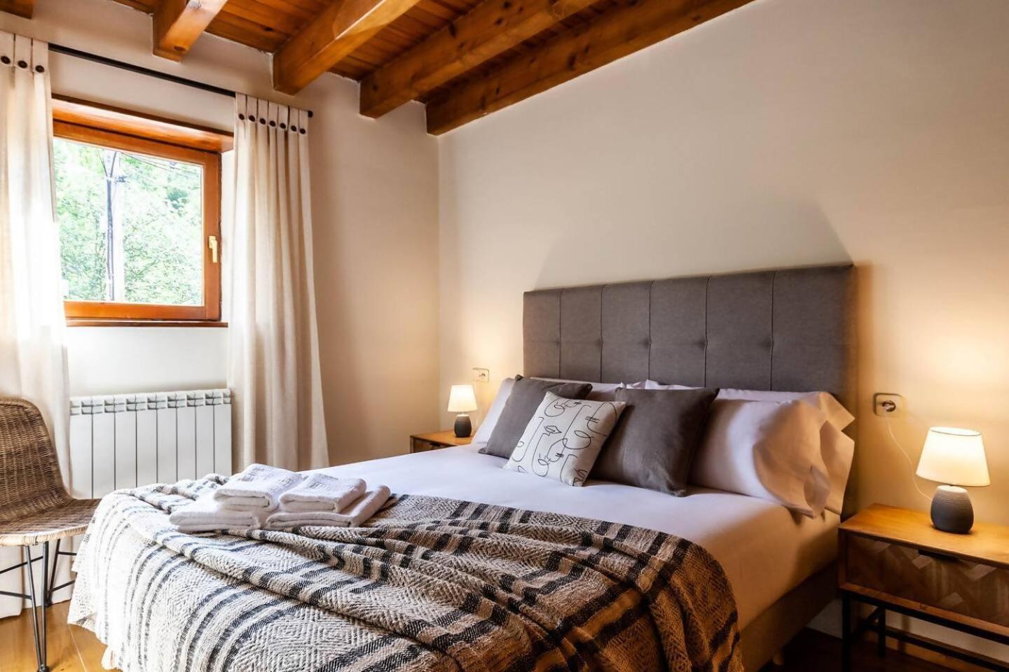 Espacioso Apartamento Con Jardin En Salardu Naut Aran Zewnętrze zdjęcie