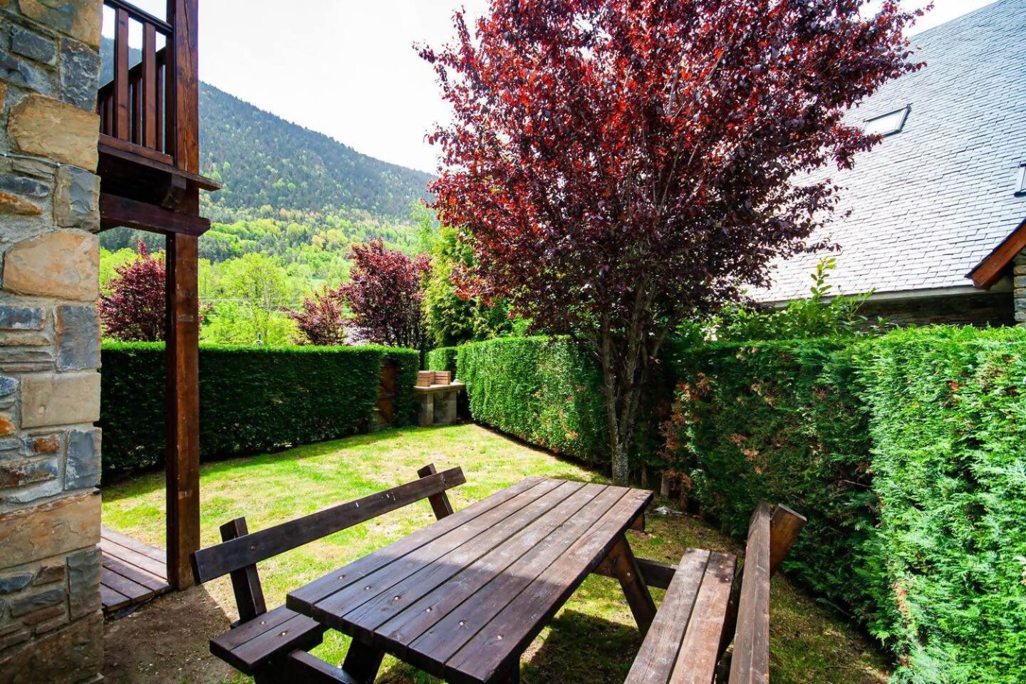 Espacioso Apartamento Con Jardin En Salardu Naut Aran Zewnętrze zdjęcie